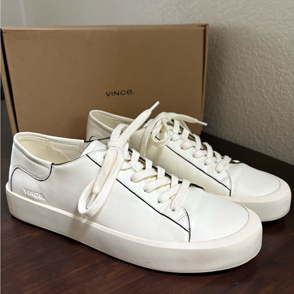 VINCE gabby white cream sneakers SZ 9.5 M